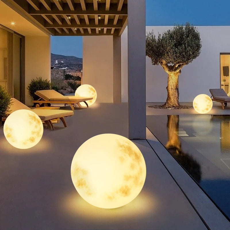 Moon-Shaped Garden Lamp for Enchanting Outdoor Ambience