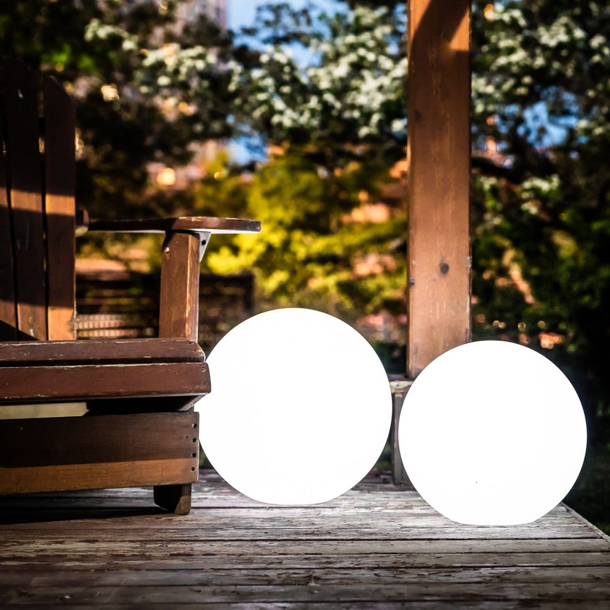 Rovenature Lamp | Portable Indoor/Outdoor Lamp with Remote Control and 4 Color Options