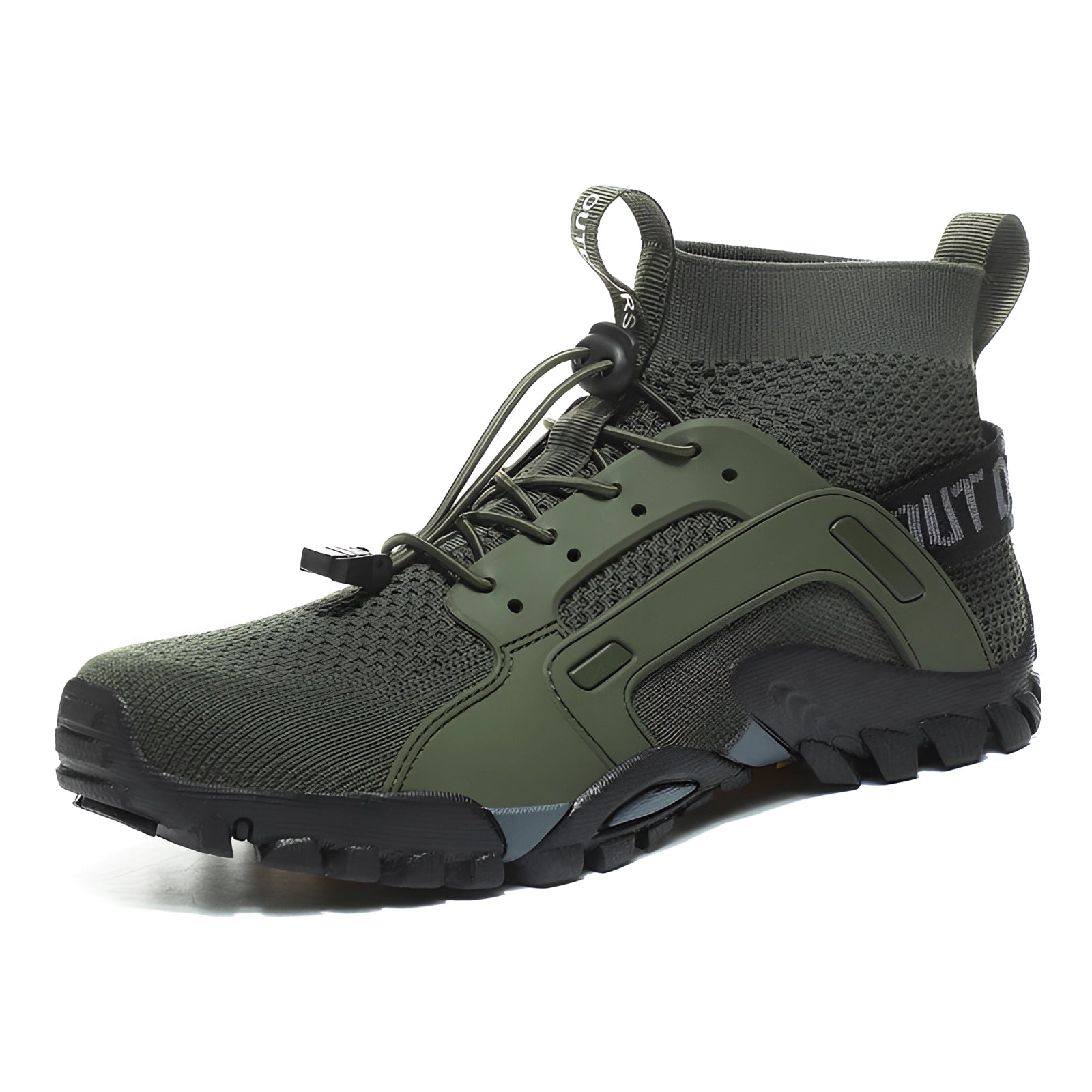 High-top lightweight tactical boots in army green, size 43, featuring a breathable and quick-dry material with slip-resistant soles, designed for outdoor activities and sports.