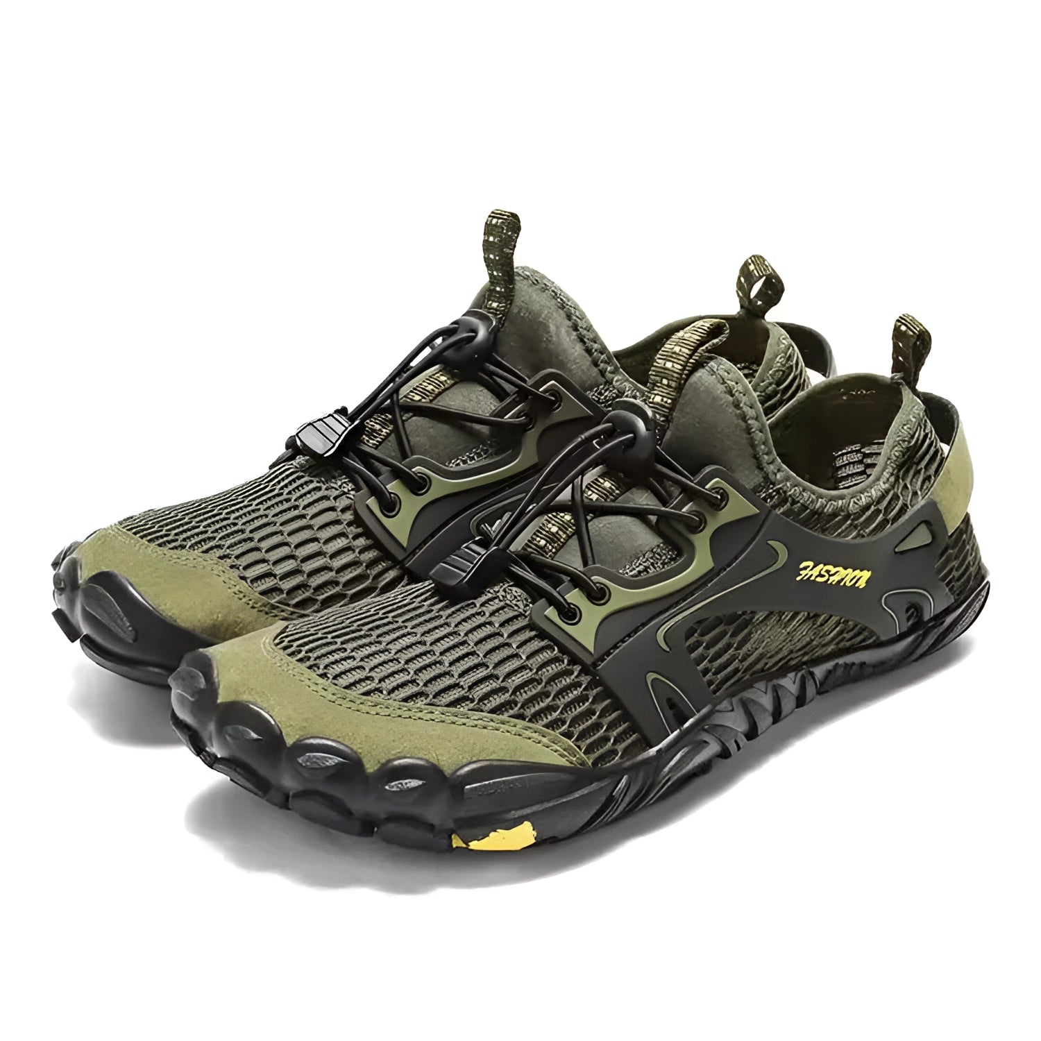 Breathable and lightweight army green trail running shoes featuring a non-slip sole and camouflage pattern, designed for outdoor activities.