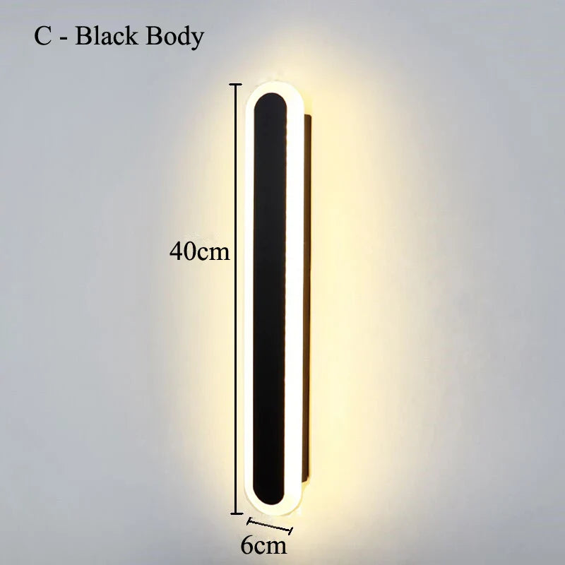 Linear Wall Lamp Black - Minimalist Elegance for Rovenature