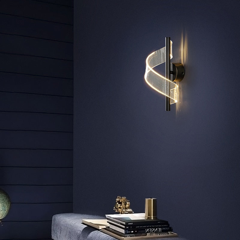 Rovenature Indoor Wall Light Vintage Gold – Spiral Shape with Light Stars