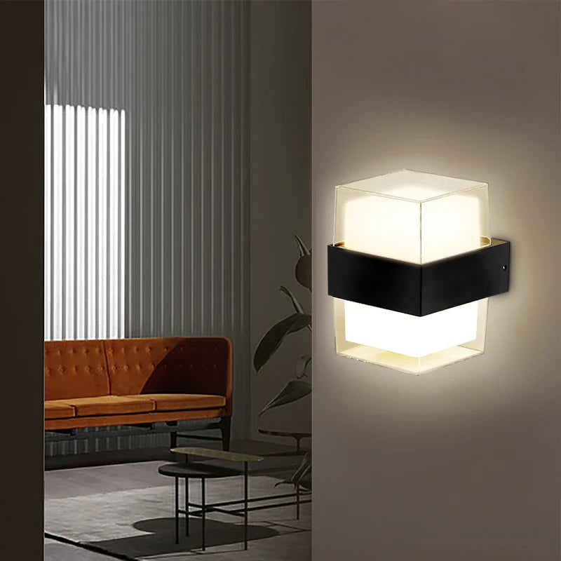 Rovenature Outdoor Cube Wall Light